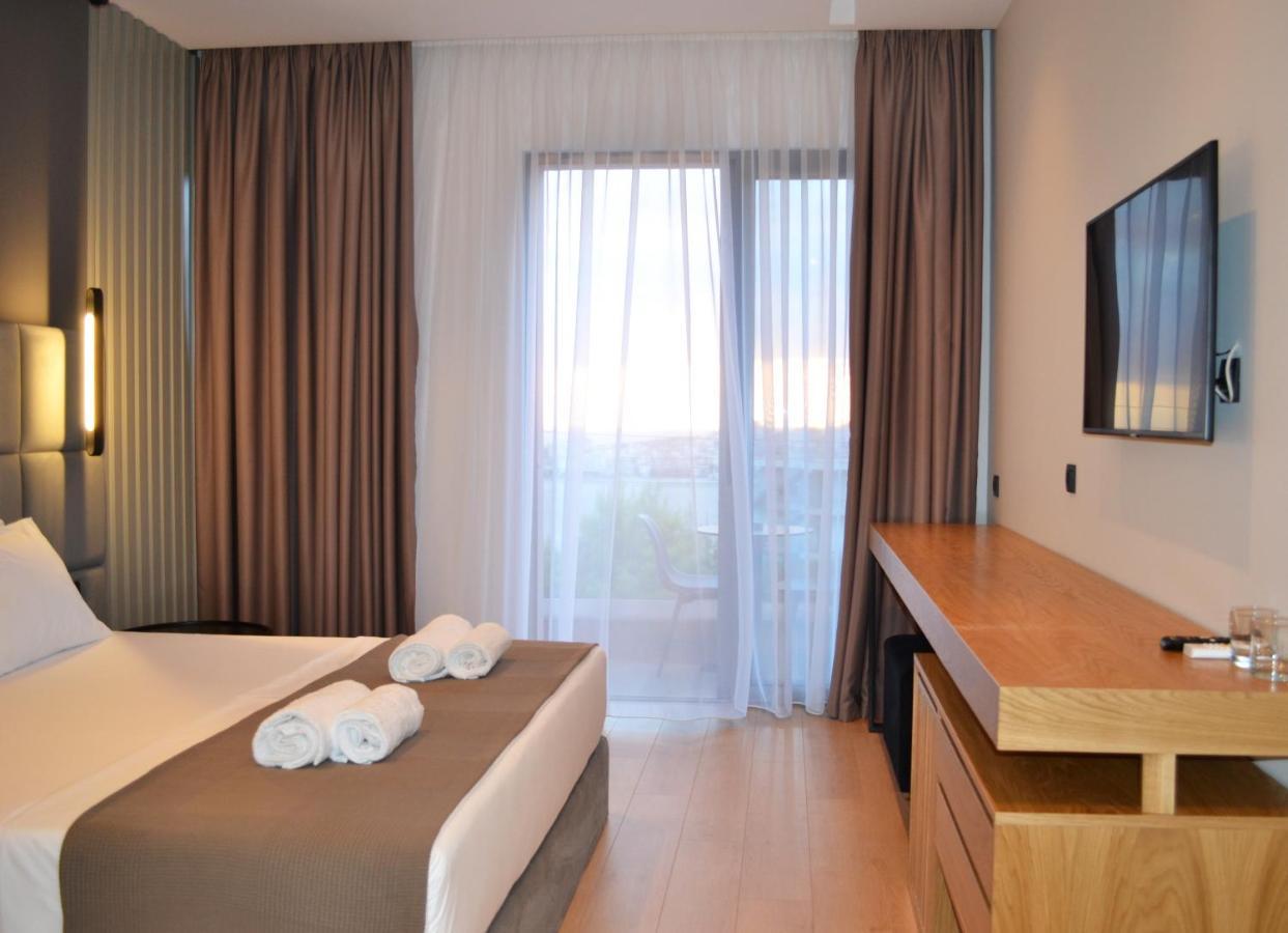 ArtNest Luxury Hotel&Suites Saranda Extérieur photo