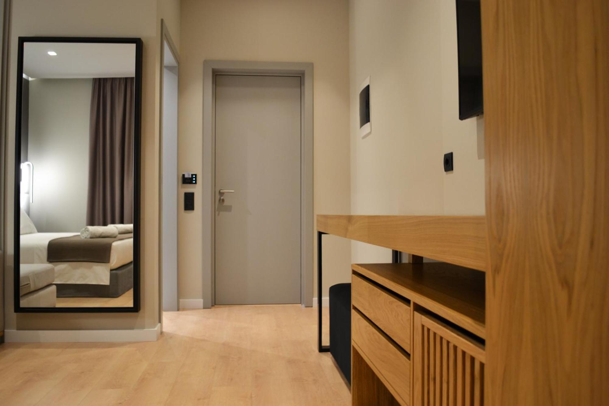 ArtNest Luxury Hotel&Suites Saranda Chambre photo