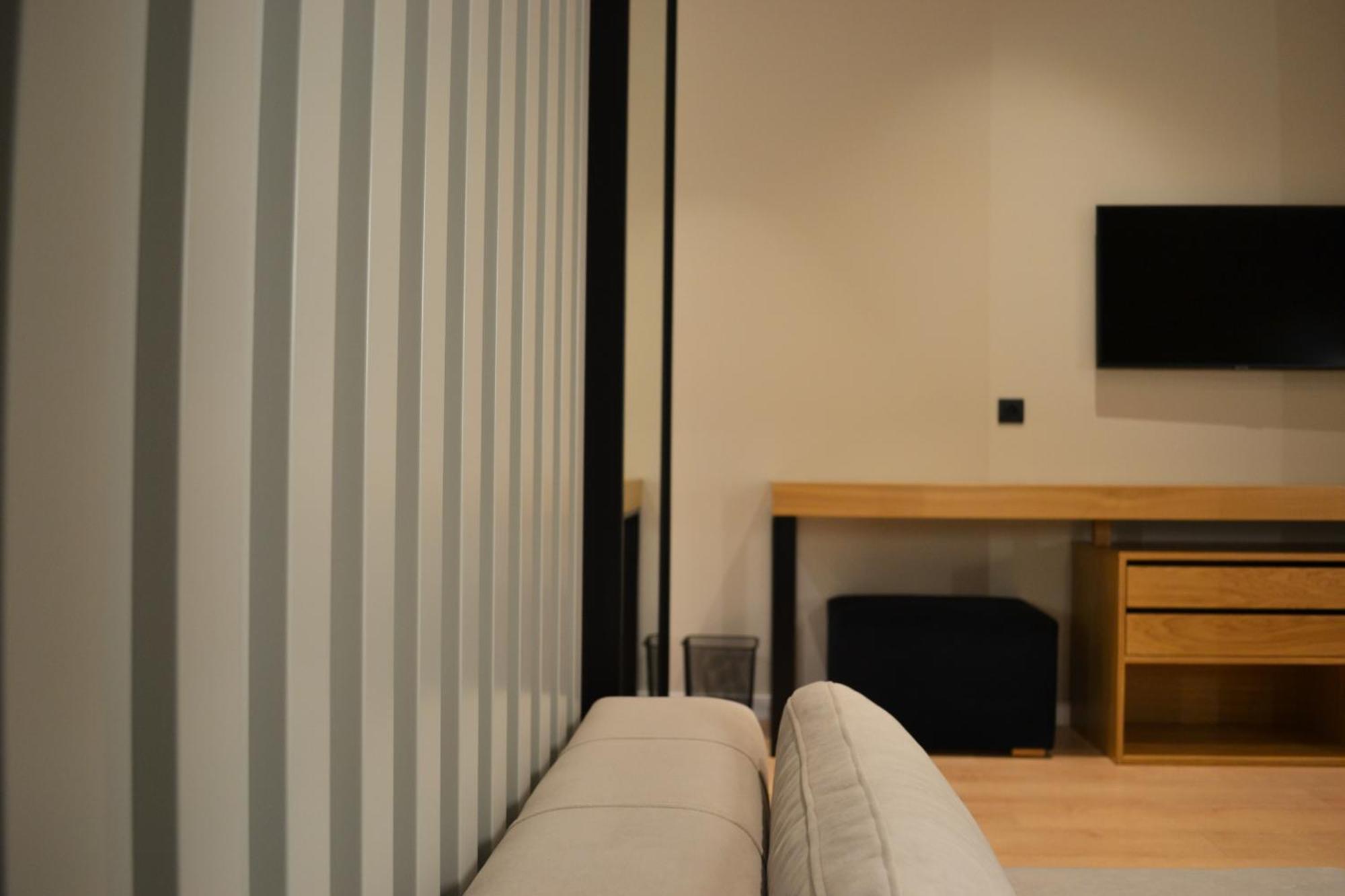 ArtNest Luxury Hotel&Suites Saranda Chambre photo